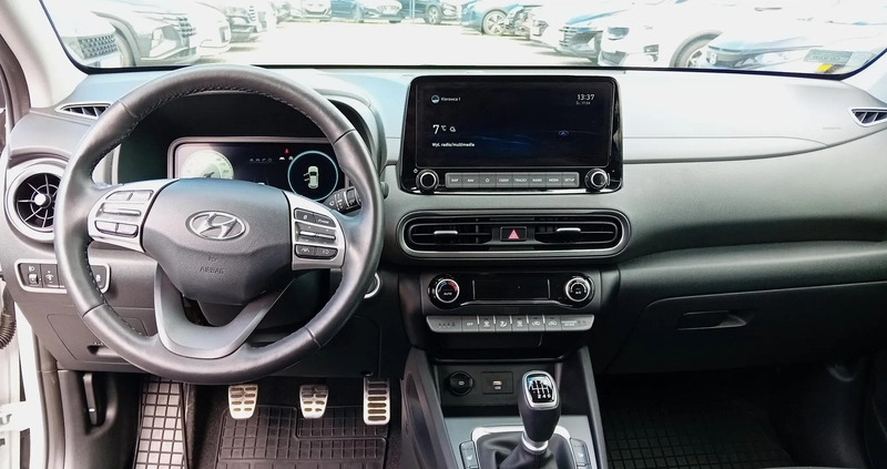 Hyundai Kona cena 91900 przebieg: 12800, rok produkcji 2022 z Żmigród małe 172